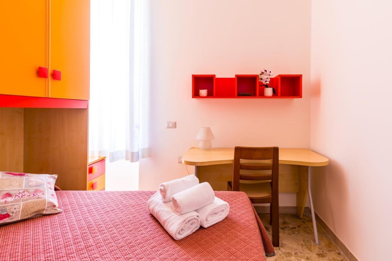 Emanuele III - 4 bedroom apartment Napoli Exterior foto