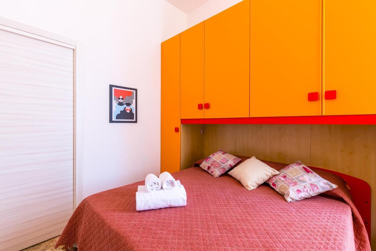 Emanuele III - 4 bedroom apartment Napoli Exterior foto