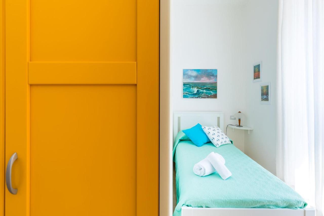 Emanuele III - 4 bedroom apartment Napoli Exterior foto